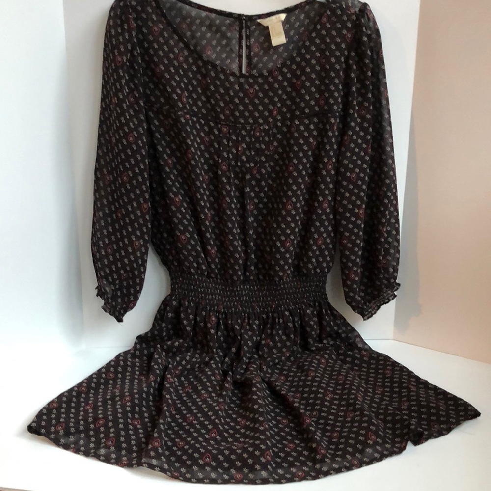 Forever 21 smocked waist keyhole back dress size Small